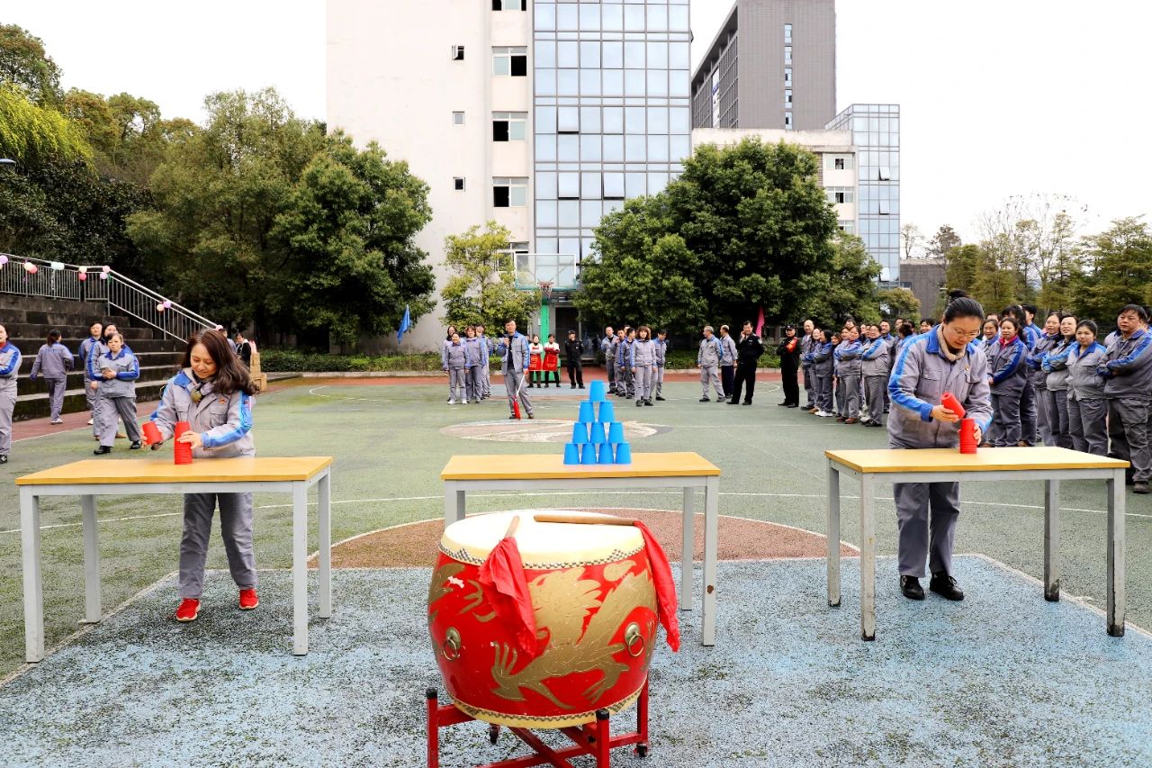 凝心聚力 | 機(jī)床集團(tuán)開(kāi)展“緊扣全年商業(yè)計(jì)劃 凝心聚力‘搭’目標(biāo)”職工趣味活動(dòng)